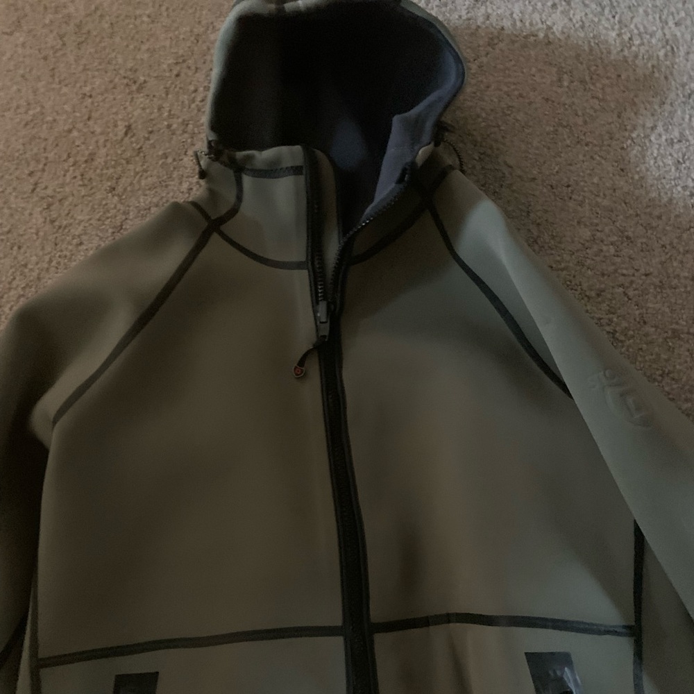 Storm R coat - Picture 5 of 6